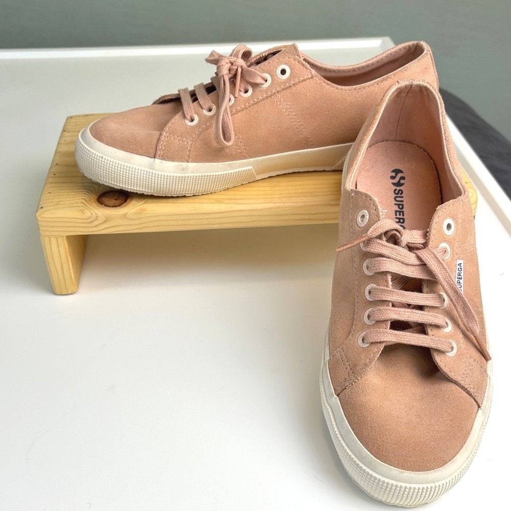 Superga 2750 Suede Sneakers Pink Womens 10 Low Top Lace Up S00EXR0